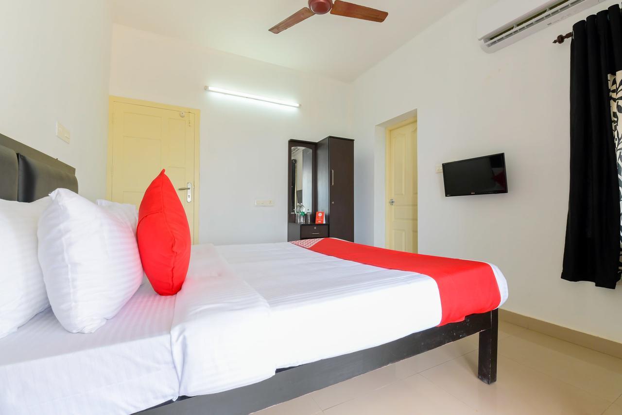 Oyo 11891 Amare Beach Resorts Alappuzha Exterior foto